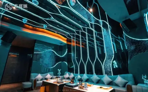 龙城首席汇量贩式KTV(中天凤凰商务楼店)