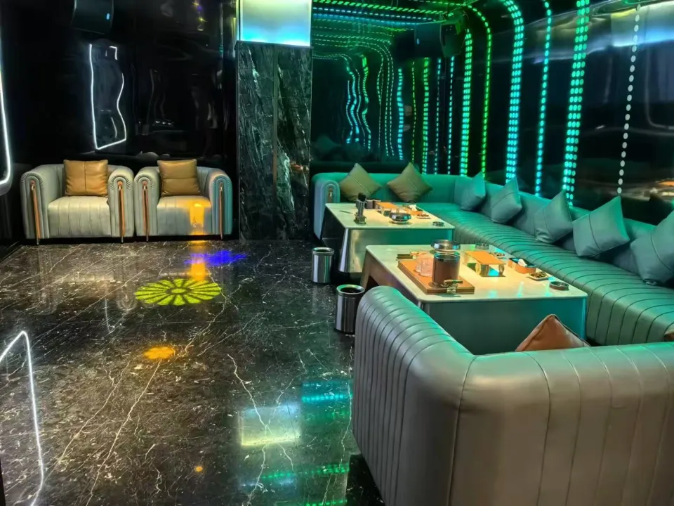 英凰娱乐商务KTV（天伦时代广场店）