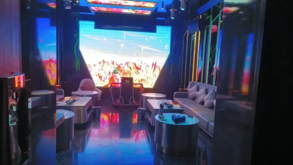英凰娱乐商务KTV（天伦时代广场店）