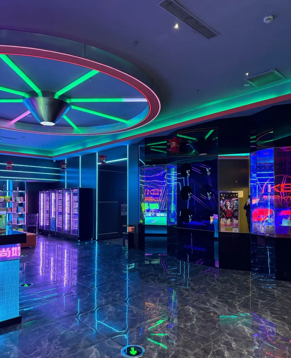 MIC会绿地店