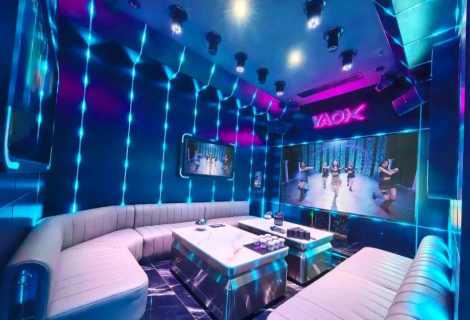 耀K·KTV(龙湖青秀天街店)