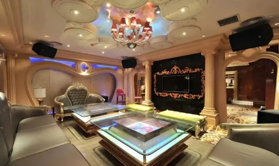 HEAVEN Party Space(天上·派对空间)